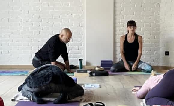 Yin Yoga Teacher Training: Meridians, Traditional Chinese Medicine & Taoism