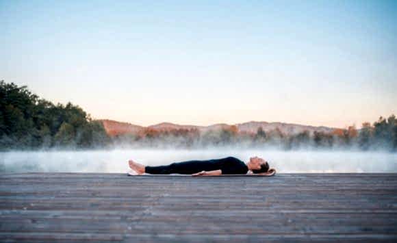 Yoga Nidra – blaženi san bez snova Yoga Nidra – blaženi san bez snova